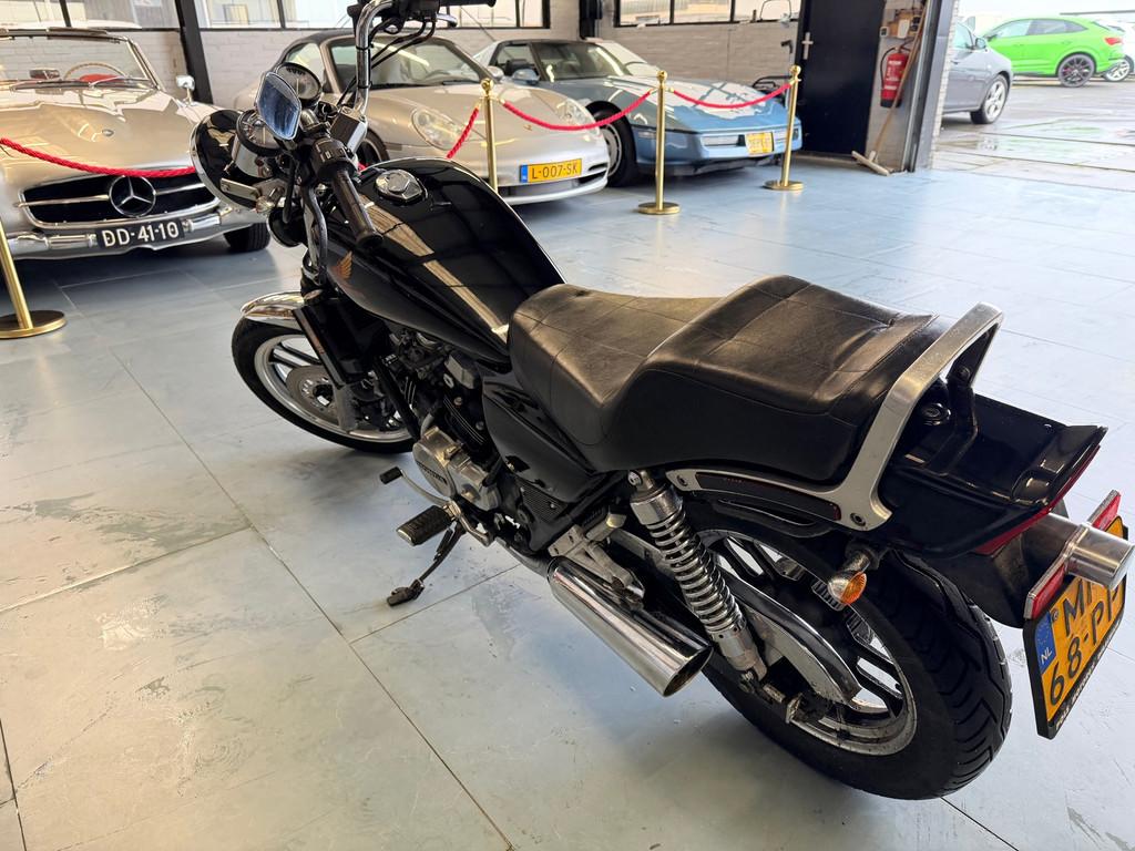 Honda Chopper VF 500C Magna inruil mogelijk, Motoren, Bierhoogtweg 1
2761 JH  zevenhuizen, NL, Chopper, Bedrijf, Meer dan 35 kW