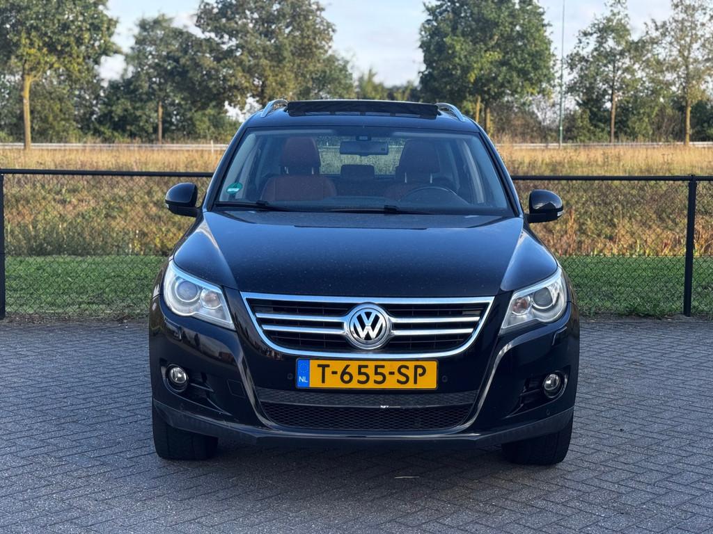 Volkswagen Tiguan 2.0 TSI Track&Field 4Motion-Automaat-Pano-, Automaat, Electronic Stability Program (ESP), Gebruikt, 4 cilinders