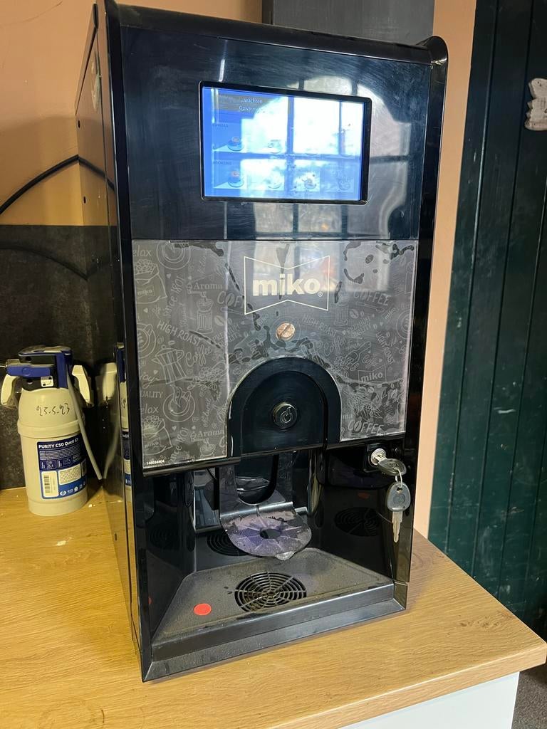 Miko Koffiemachine - Professioneel en Gebruiksvriendelijk, Witgoed en Apparatuur, Koffiezetapparaten, Ophalen, Gebruikt, 10 kopjes of meer