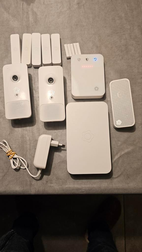 Compleet draadloos alarmsysteem van verisure, Doe-het-zelf en Verbouw, Overige Doe-het-zelf en Verbouw, Gebruikt, Ophalen of Verzenden