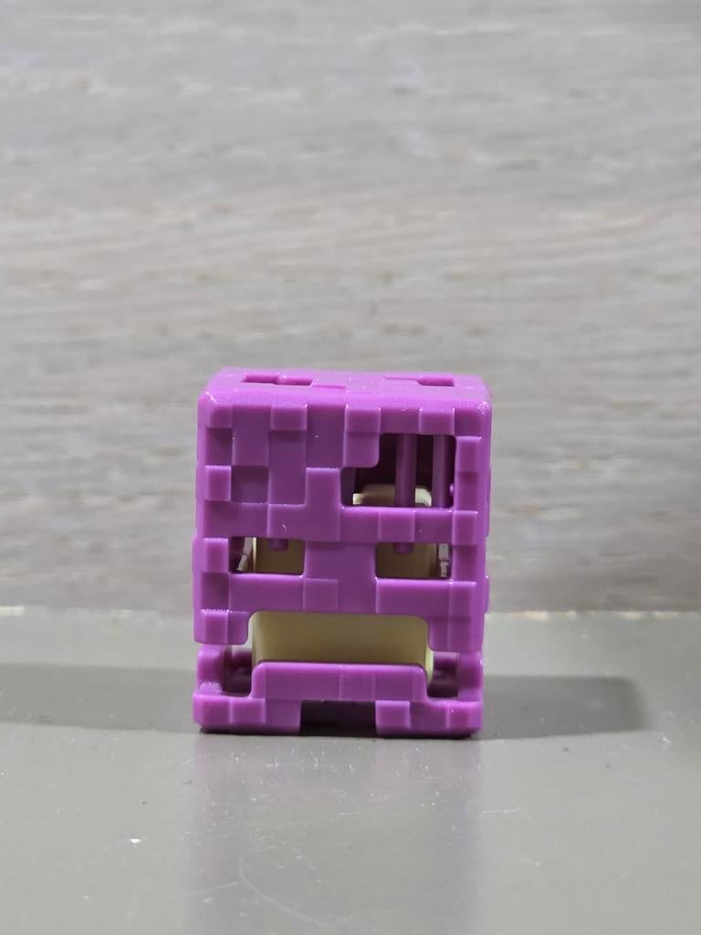 Minecraft Shulker figuur uit Kinder Joy, Ophalen