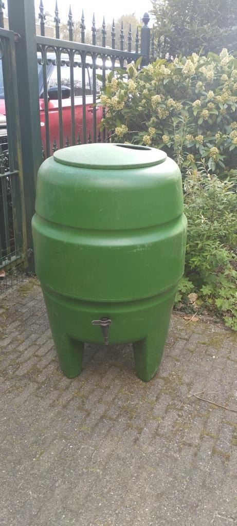 Mooie grote regenton met Kraantje, Tuin en Terras, Regentonnen, Ophalen, Kunststof, Gebruikt, Met kraantje