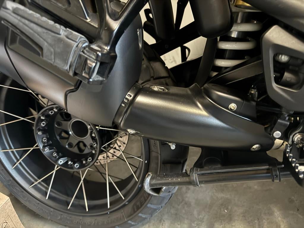 BMW R1250 GS Standaard Uitlaat - Zwart Gepoedercoat, Motoren, Ophalen of Verzenden, Gebruikt