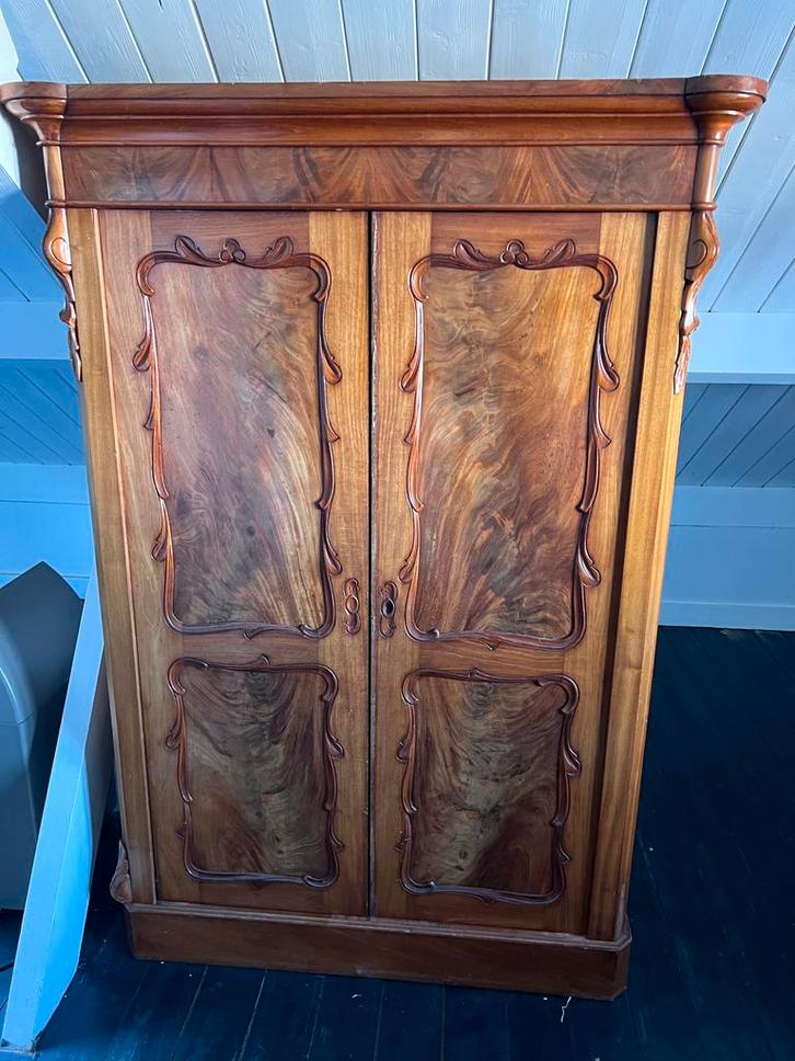 Antieke Mahoniehouten Kast, Antiek en Kunst, Antiek | Meubels | Kasten, Ophalen