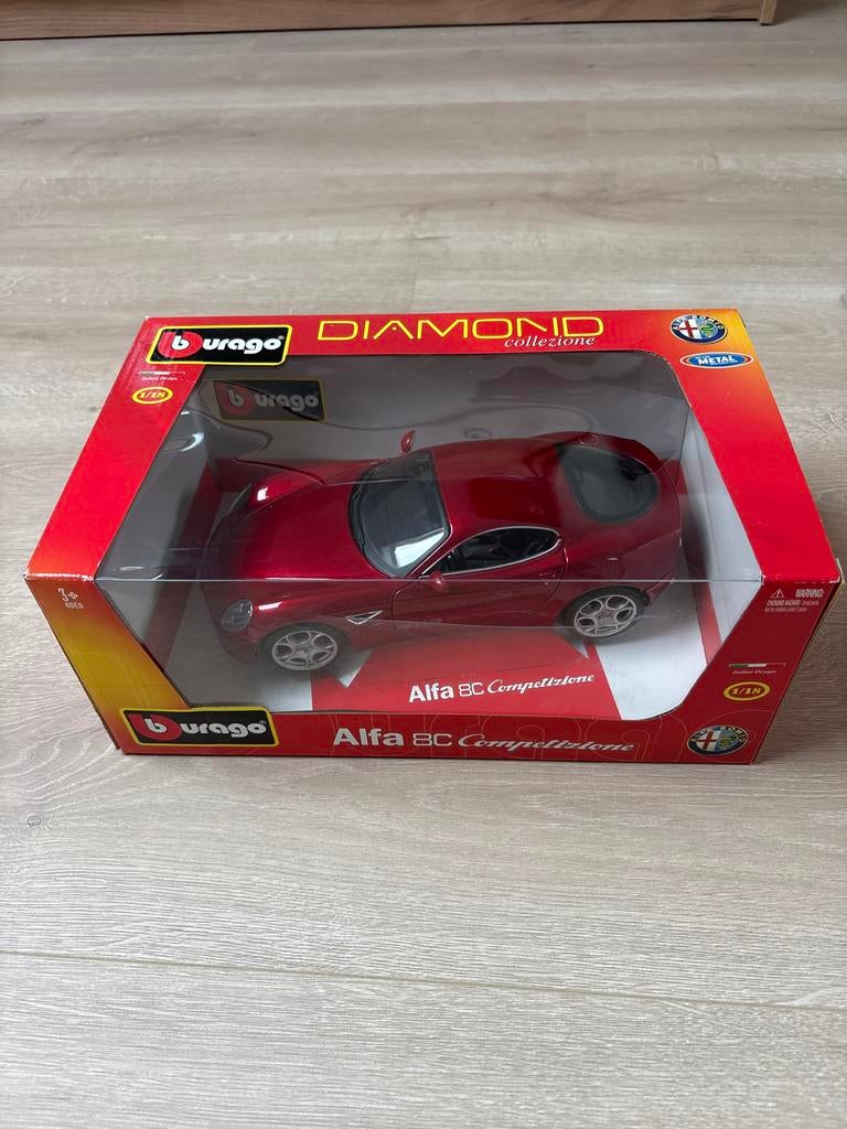 Bburago 1:18 Alfa Romeo 8C Competizione, Hobby en Vrije tijd, Modelauto's | 1:18, Ophalen of Verzenden, Nieuw, Auto, Bburago