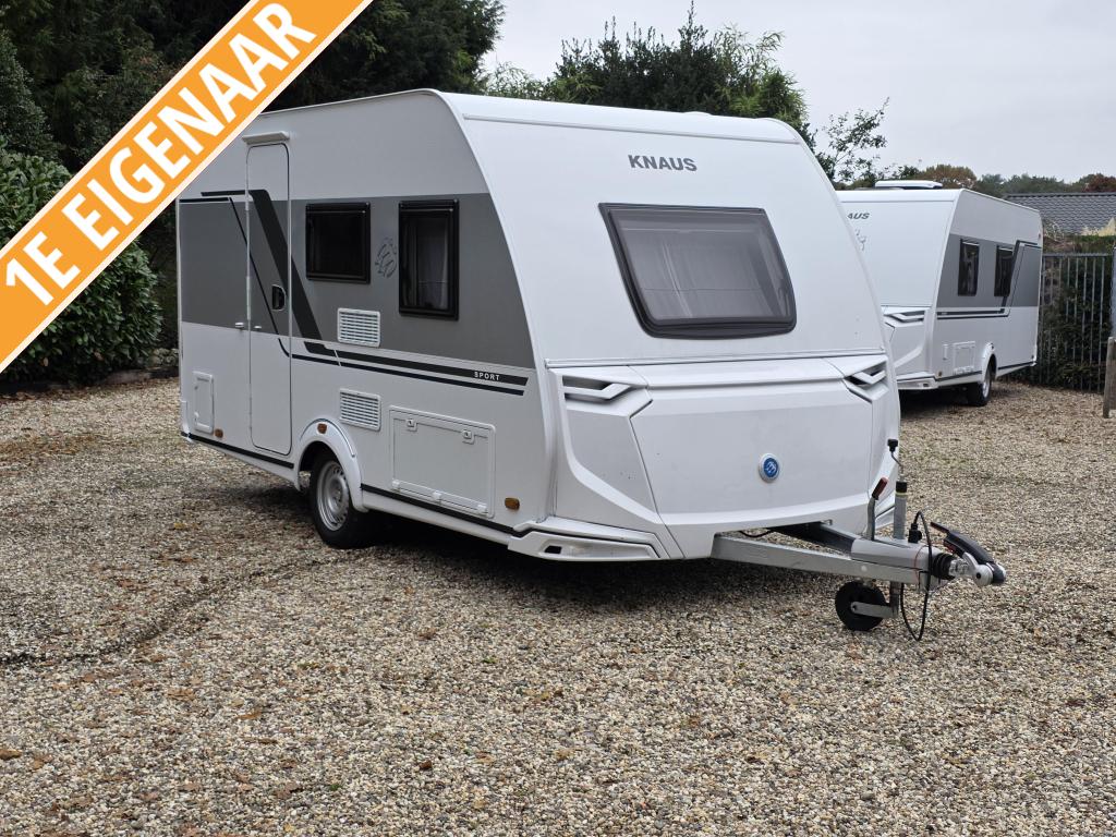 Knaus Sport 400 QD NIEUWSTAAT, MOVER 2025, Caravans en Kamperen, Caravans, Bedrijf, Treinzit, Knaus, Schokbreker