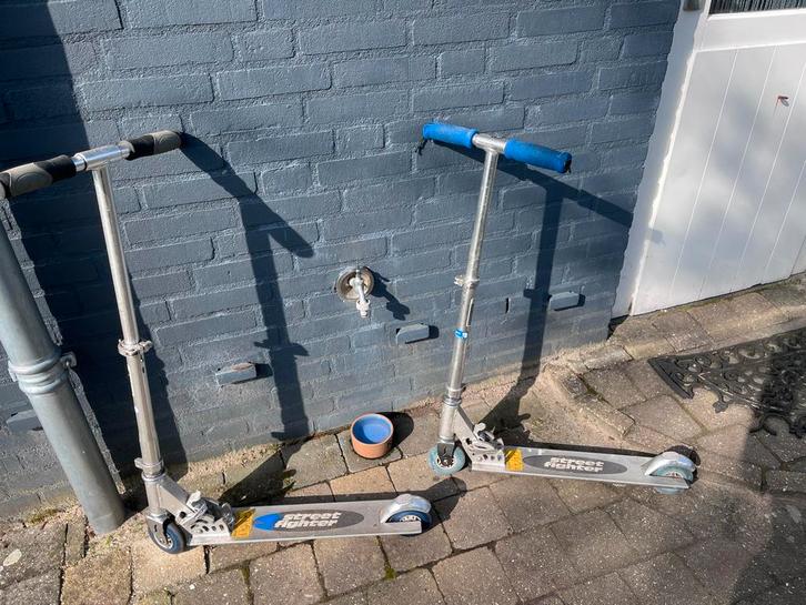 Twee Street Fighter steps voor kinderen, Fietsen en Brommers, Steps, Gebruikt, Gewone step, Ophalen