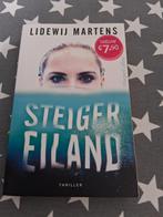 boek lidewij martens - steigereiland, Boeken, Ophalen of Verzenden, Gelezen