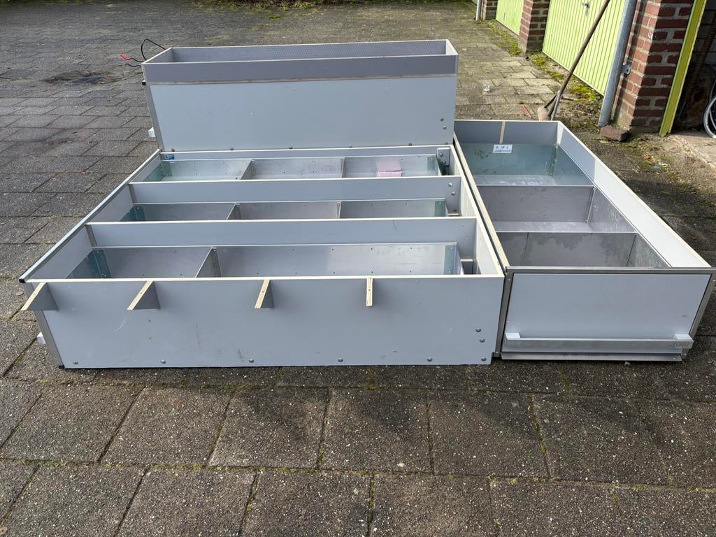 Inbouwkasten beks, Ophalen, Zo goed als nieuw