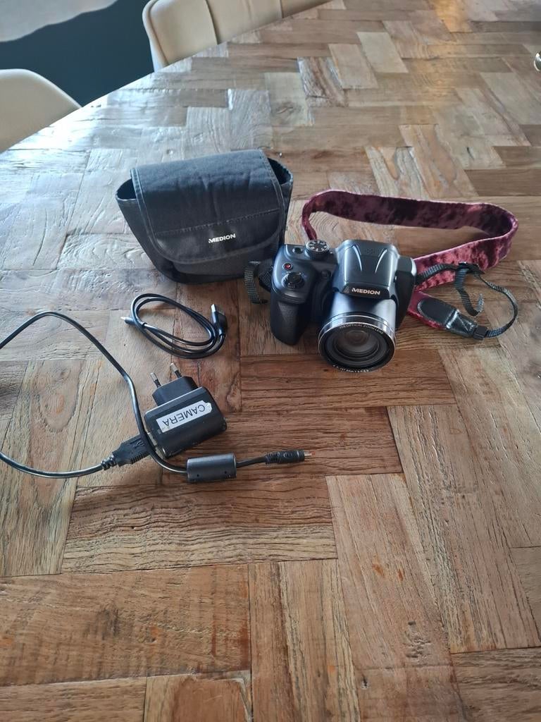 Medion camera, Audio, Tv en Foto, Fotocamera's Digitaal, Ophalen of Verzenden, Overige Merken, Geen optische zoom