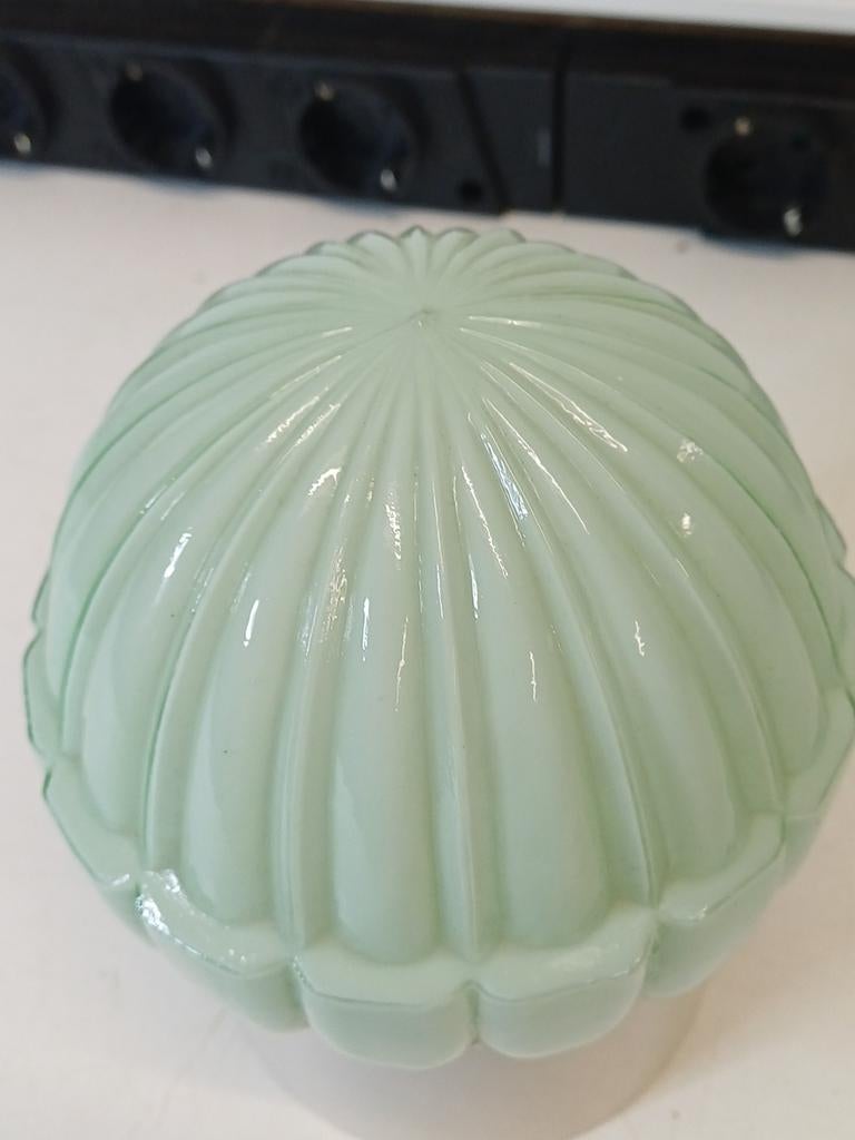 Thabur mintgroene plafondlamp uit de jaren '30, Antiek en Kunst, Antiek | Lampen, Ophalen of Verzenden
