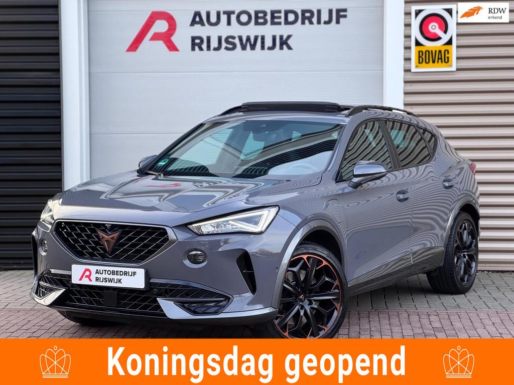 Cupra Formentor 1.4 e-Hybrid VZ Performance Pano/Camera/Memo, Auto's, Cupra, Automaat, 12 maanden, Gebruikt, Euro 6