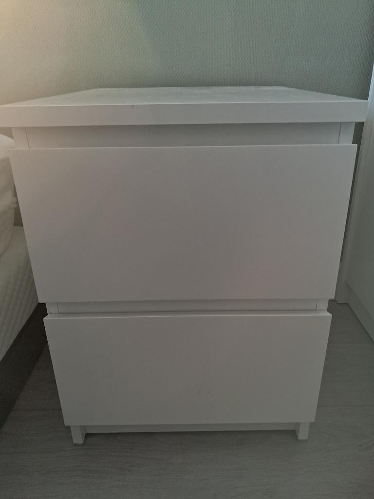 2 Nachtkastjes met 2 lades - mat wit, Ophalen, Minder dan 45 cm, Zo goed als nieuw, Minder dan 55 cm