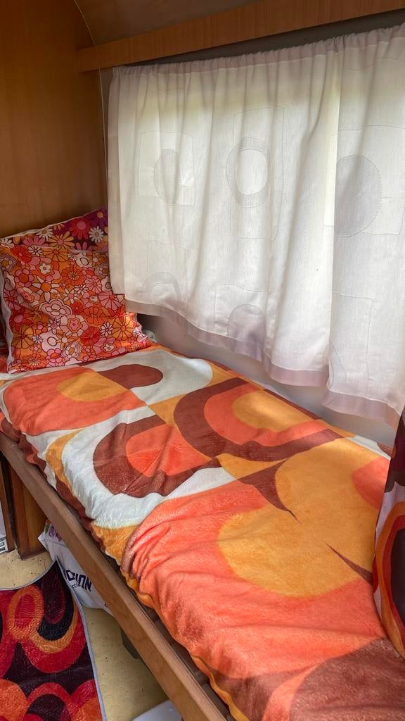 Knaus Schwalbenest Caravan uit 1968 - Waterdicht, Standaardzit, Koelkast, Knaus, Tot 4 meter