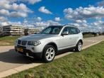 BMW X3 xDrive 2.0d executive AUT 2010 Grijs, Auto's, BMW, Automaat, Euro 5, 15 km/l, 1995 cc