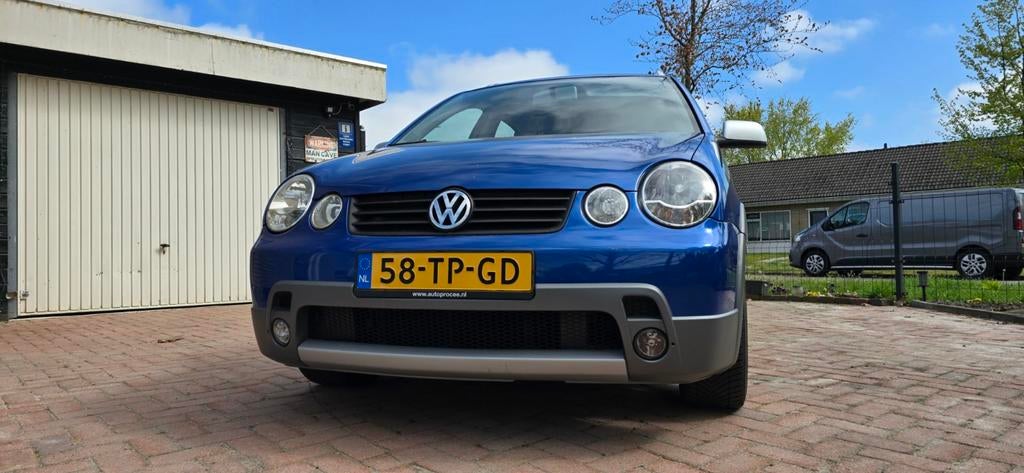 Volkswagen Polo 1.2 FUN 47KW 2004 Blauw, Auto's, Volkswagen, Voorwielaandrijving, Blauw, Bedrijf, Grijs