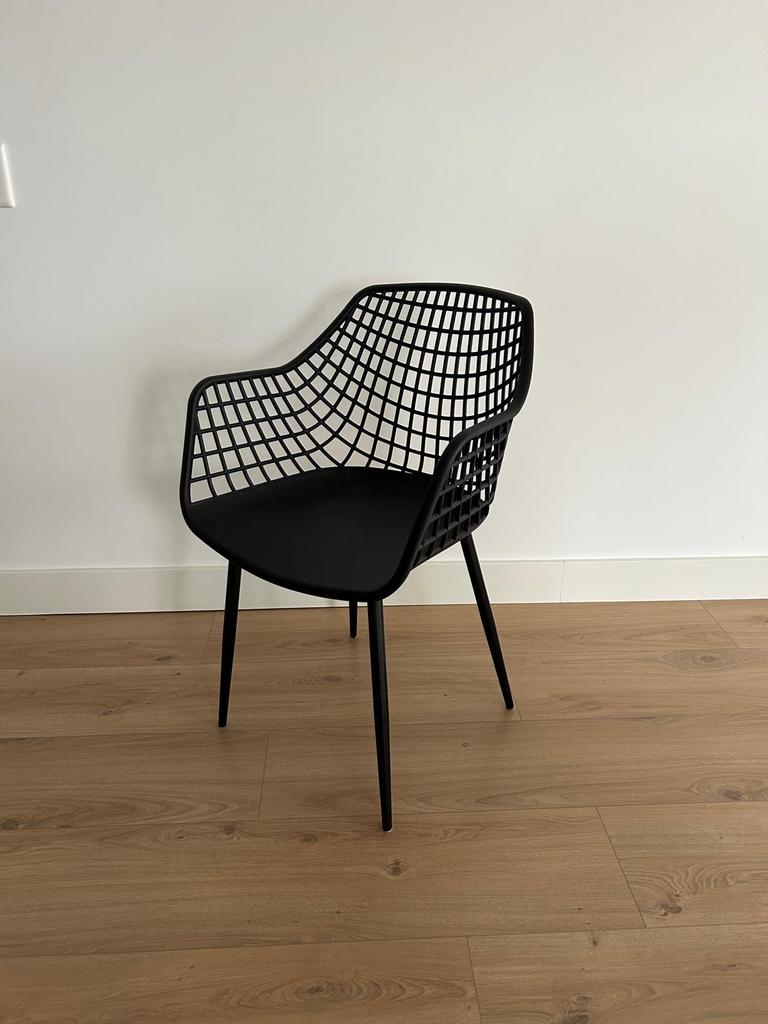 4 eetkamer/ terrasstoelen, Huis en Inrichting, Stoelen, Ophalen, Kunststof, Zwart, Zo goed als nieuw