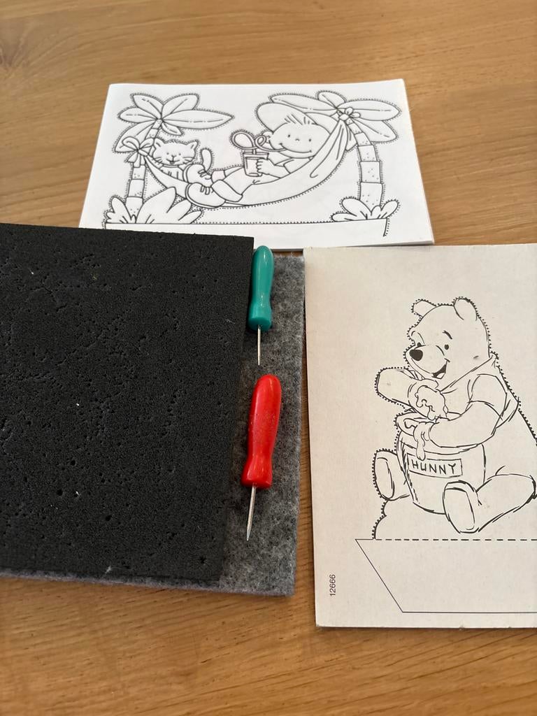 Prikpennen, Prikmatjes & Kaarten - Knutselset, Hobby en Vrije tijd, Knutselen, Zo goed als nieuw, Ophalen