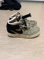 Nike air force 1 maat 38, Beige, Ophalen of Verzenden, Sneakers of Gympen, Gedragen