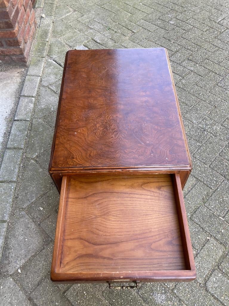 T.K. noten salontafel  met een grote lade zie foto' s, Ophalen, Gebruikt, 50 tot 100 cm, 50 tot 100 cm