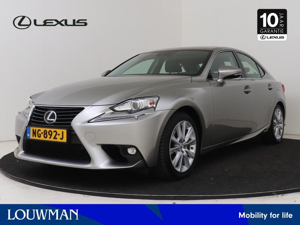 Lexus IS 300h Hybrid Business Line | Cruise control | Panora, Auto's, Lexus, Automaat, 12 maanden, Achterwielaandrijving, Gebruikt