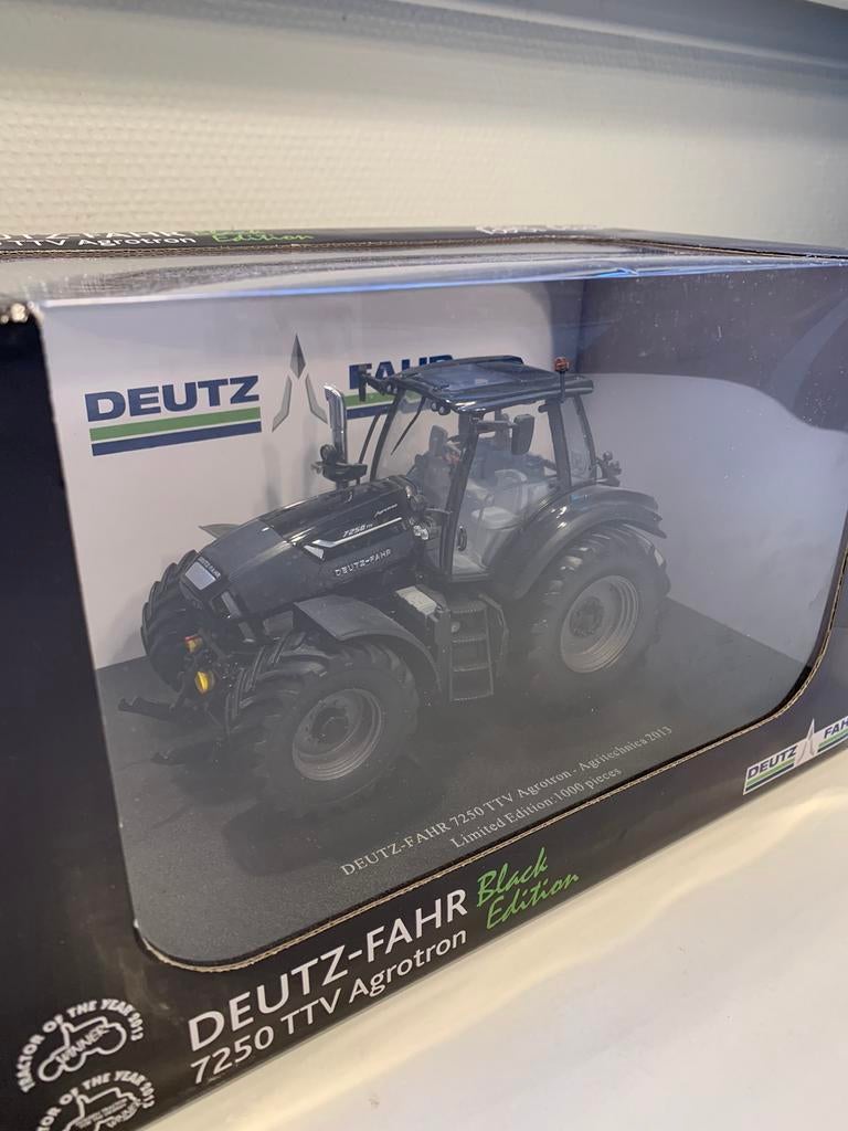 Deutz Fahr 7250 ttv Agrotron, Hobby en Vrije tijd, Modelauto's | 1:32, Ophalen of Verzenden, Zo goed als nieuw, Tractor of Landbouw