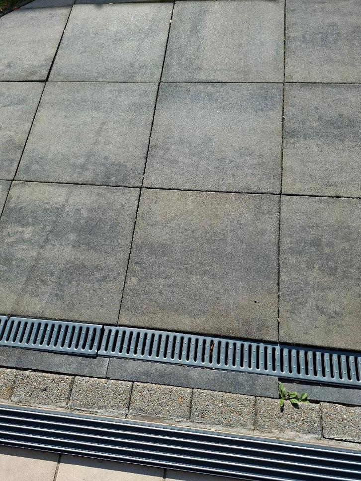 gratis af te halen terrastegel 60x60   26 stuks, Tuin en Terras, Overige Tuin en Terras, Gebruikt, Ophalen