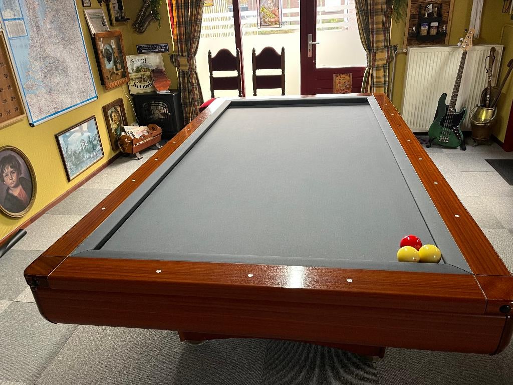 Te koop mooie biljarttafel René Gabriels, Ophalen, Zo goed als nieuw, Biljarttafel