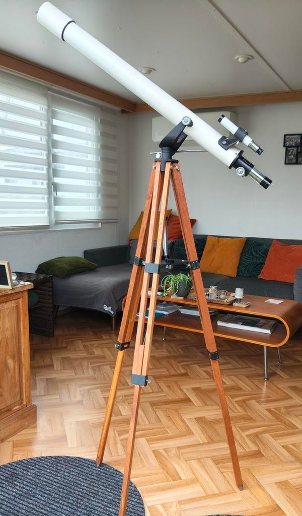 Retro vintage Japanse telescoop op driepoot standaard hout, Audio, Tv en Foto, Optische apparatuur | Telescopen, Ophalen, Minder dan 80 mm