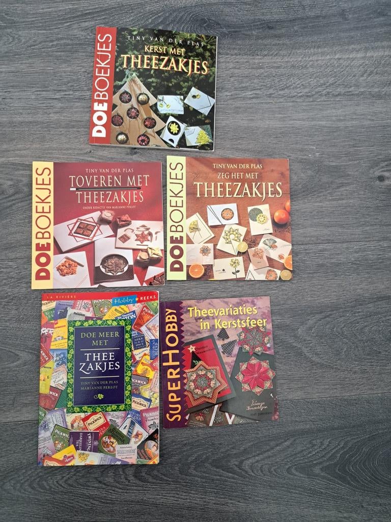 5 boeken over theezakjes vouwen, Ophalen of Verzenden