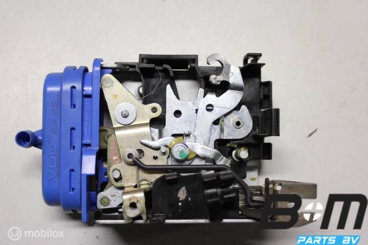 Deurslot linksachter 8D0839015A, Gebruikt