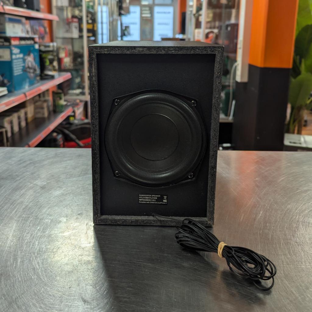 Philips HTL2153B Soundbar + Woofer, Philips, Zo goed als nieuw, Support@philips.com, Philips Center
Amstelplein 2
1096 BC Amsterdam
Netherlands