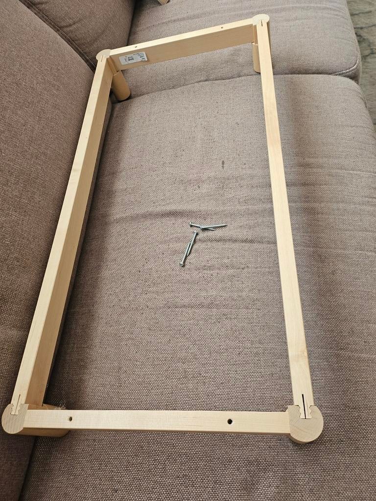 Ikea Eket onderstel op poten, Ophalen