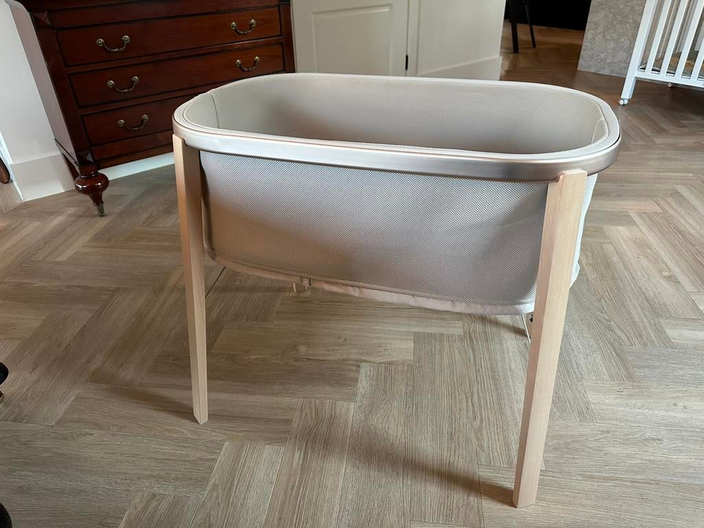 Stokke Snoozi wieg met hoeslakens, Ophalen, Zo goed als nieuw, Wieg