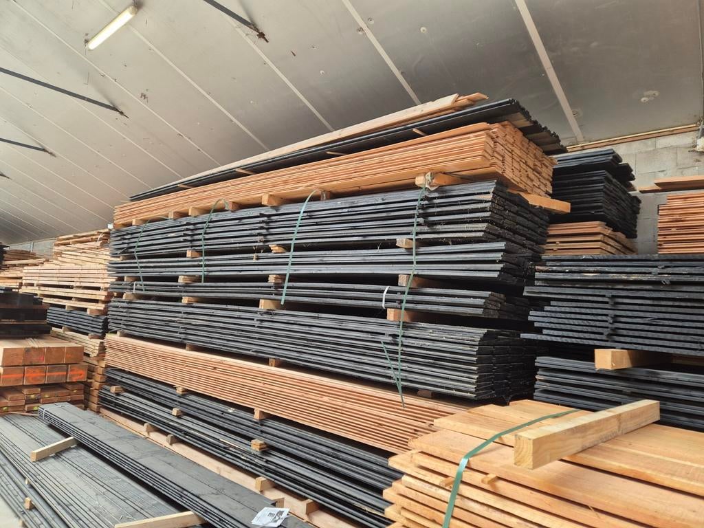 Te koop mooie restpartij zweeds rabat planken gitzwart €3, Ophalen of Verzenden, Nieuw, 250 cm of meer, Planken