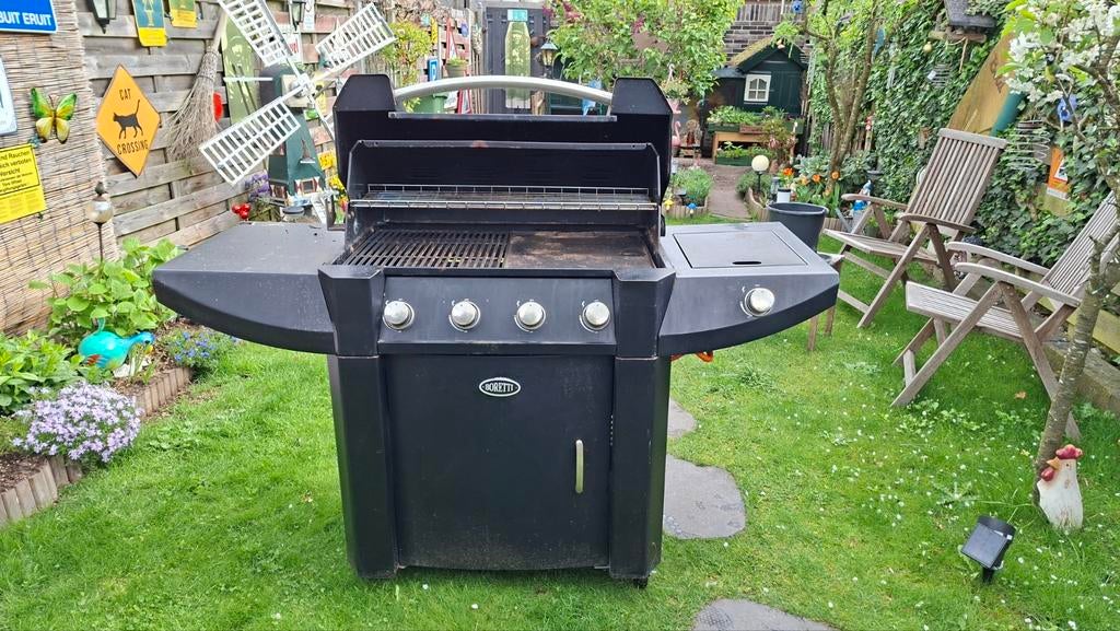 Gebruikte Boretti gas BBQ met gasfles, Ophalen, Gebruikt, Boretti