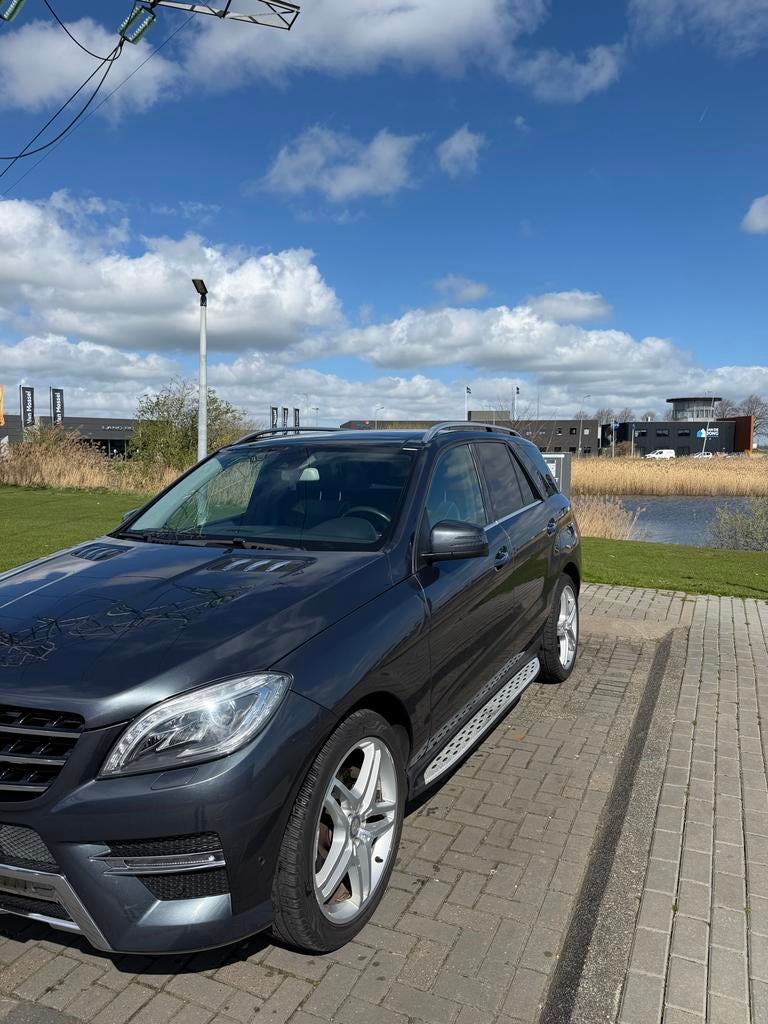 Mercedes-benz ML350 2013 4Matic 4X4Grijs Top Onderhoud Euro6, Auto's, Bestelauto's, Automaat, 258 pk, Blauw, 2987 cc