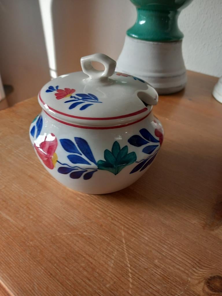 Boerenbont jampotje S.c 483a met 3 rode bloemen, Ophalen of Verzenden