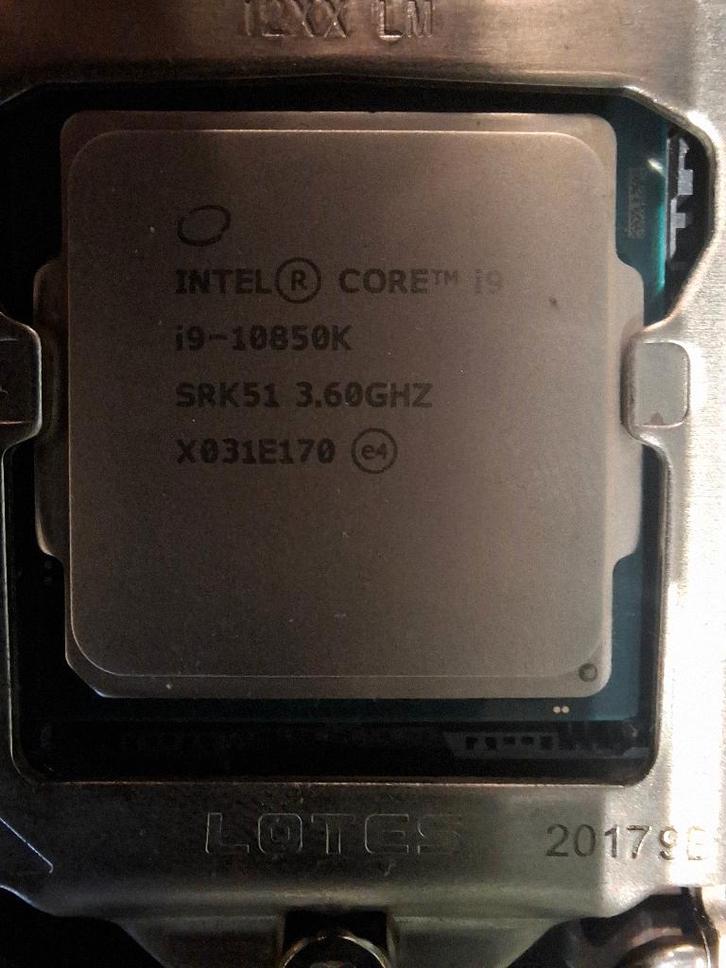 intel core i9-10850K, Computers en Software, Processors, Gebruikt, 10-core, 3 tot 4 Ghz, Ophalen of Verzenden
