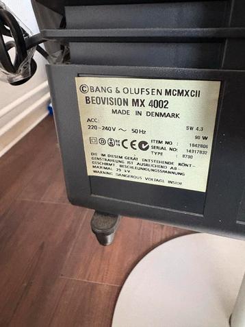 B&O BeoVision MX 4002 op voet - Klassieker! beschikbaar voor biedingen