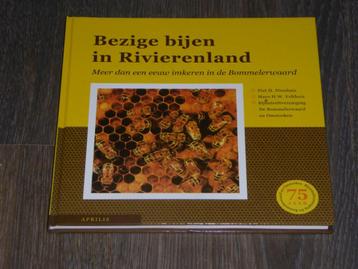 Piet H. Nienhuis - Bezige bijen in Rivierenland beschikbaar voor biedingen