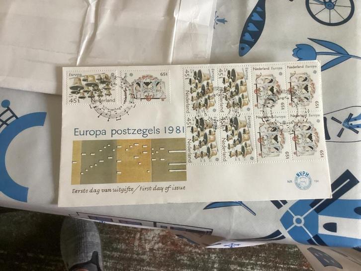 No3485 Afwijkend E194 blokken van 4 met losse zegels Heb ook, Postzegels en Munten, Postzegels | Eerstedagenveloppen, Onbeschreven