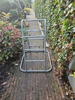 4x Trapezoïde - Speelobject, Steigerbok, Plantentafel, Tuin en Terras, Ophalen, Gebruikt, Metaal