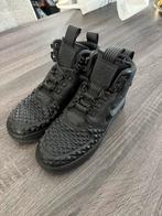 nike airforce 1 duckboot maat 38 ZGAN, Ophalen of Verzenden, Zo goed als nieuw, Zwart, Sneakers of Gympen