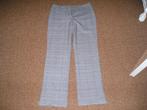 zwart/wit pepita geruite broek Yessica maat 42, Kleding | Dames, Broeken en Pantalons, Ophalen, Overige kleuren, Yessica, Maat 42/44 (L)