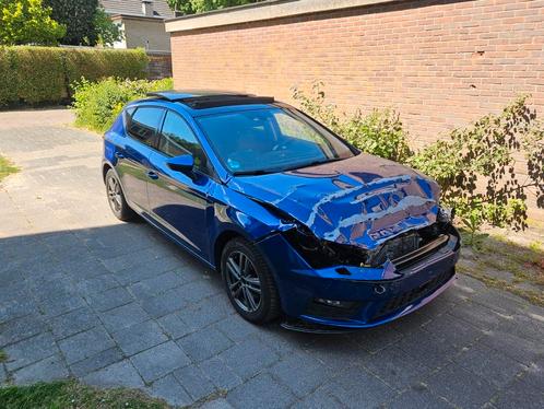 Seat leon 1.5 tsi 2019 led panorama 5f, Auto diversen, Schadeauto's, Handgeschakeld, Benzine, Ophalen