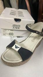Armani junior schoenen / sandalen in maat 32, Kinderen en Baby's, Overige typen, Meisje, Ophalen of Verzenden