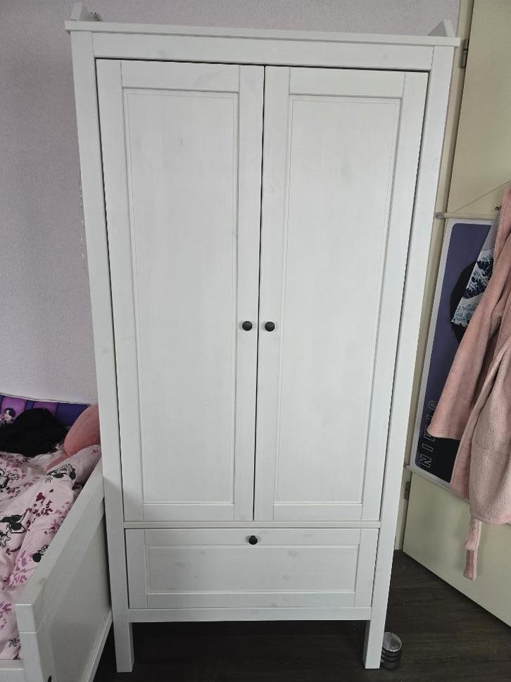 IKEA Sundvik garderobe, Huis en Inrichting, Kasten | Kledingkasten, Zo goed als nieuw, 150 tot 200 cm, 50 tot 100 cm, 25 tot 50 cm