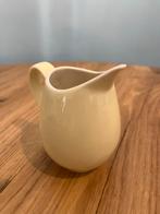 Roomkannetje Regout Maastricht Zachtgeel, Huis en Inrichting, Gebruikt, Overige typen, Ophalen of Verzenden, Overige stijlen