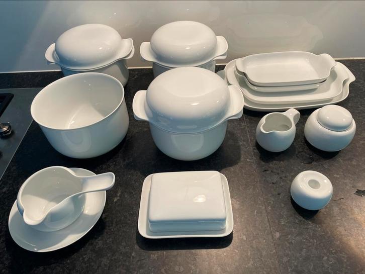 Servies Hutschenreuther Tavola, Huis en Inrichting, Keuken | Servies, Zo goed als nieuw, Schaal of Schalen, Effen, Porselein, Ophalen of Verzenden